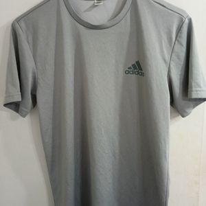Men's Adidas T-shirt size small